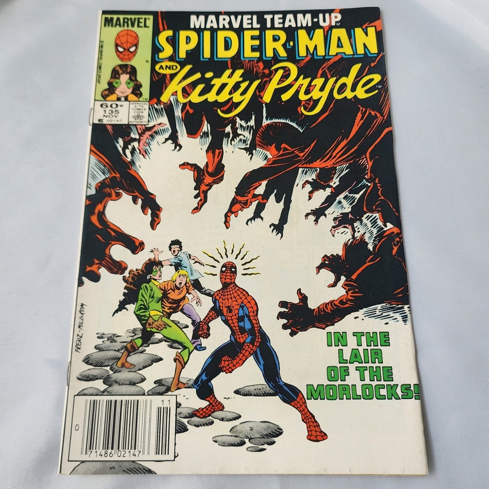 Marvel Team-Up Spider-Man and Kitty Pryde Comic Book Issue 135 Nov 1983 FN B&B